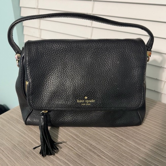 kate spade Handbags - Kate Spade Textured Black Shoulder Bag
